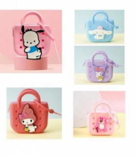 CARTERITA DE GOMA KUROMI-MELO-12X9.5X3CM 5D 139989